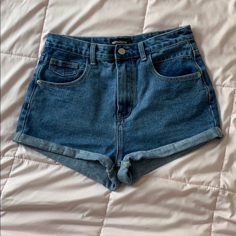 Pretty Little Thing Jean denim cuff shorts
